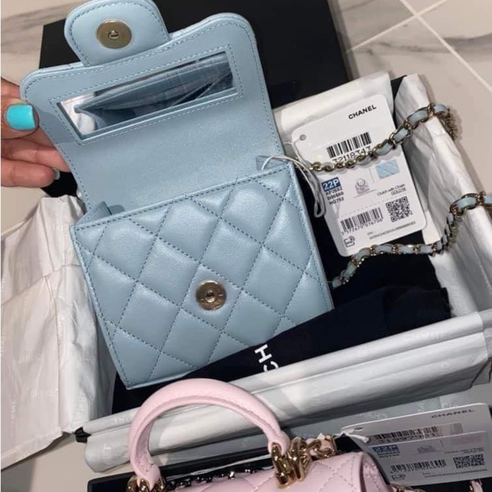 CHANEL 22p Mini Classic Flap Top Handle Crossbody Bag Baby Blue - Picture 4 of 5